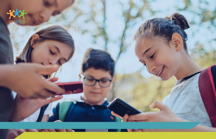 Imagen destacada del artículo 'Cómo favorecer un buen uso de los teléfonos móviles en nuestro hijos'